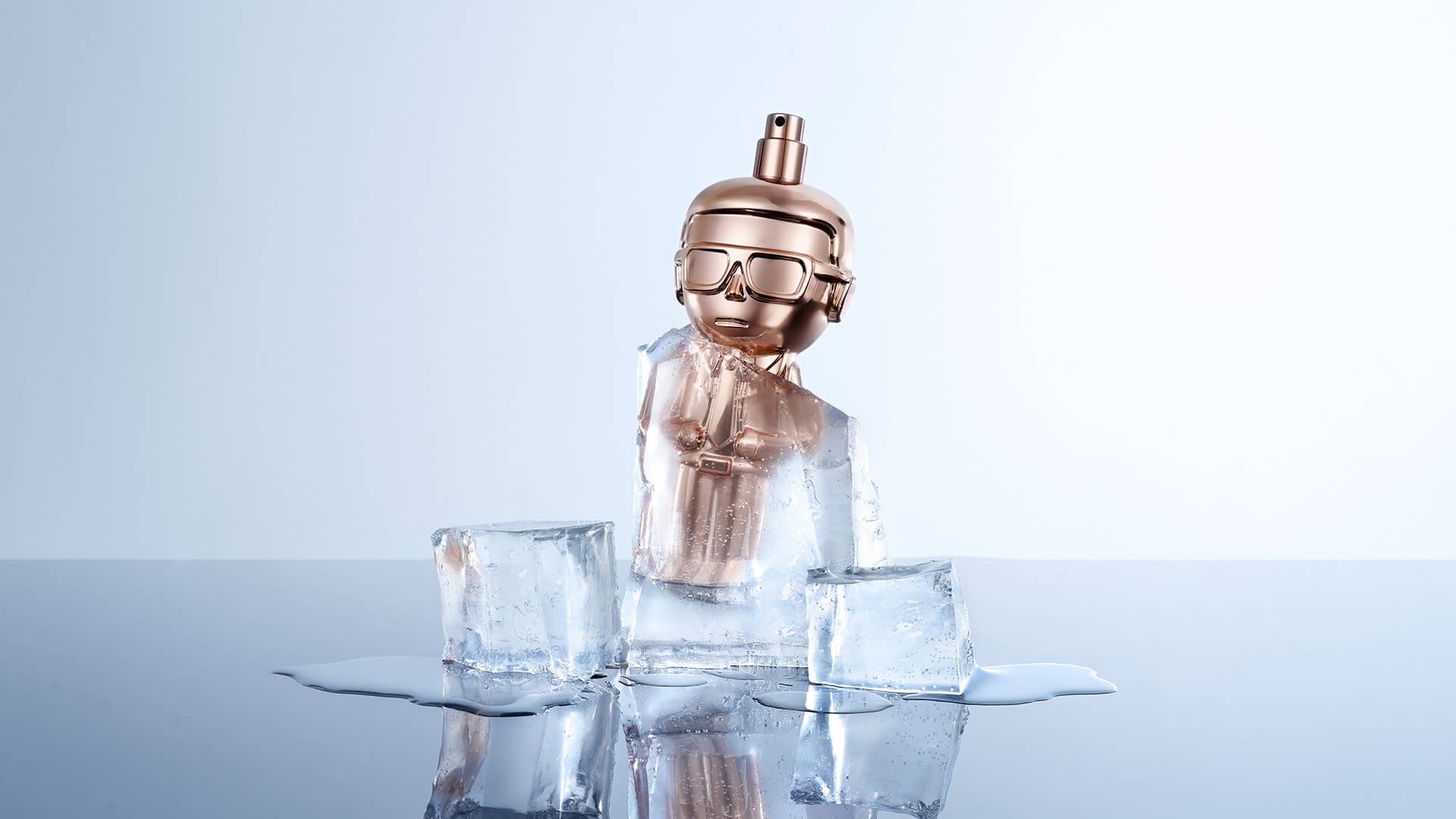 Karl Ikonik Pour Femme