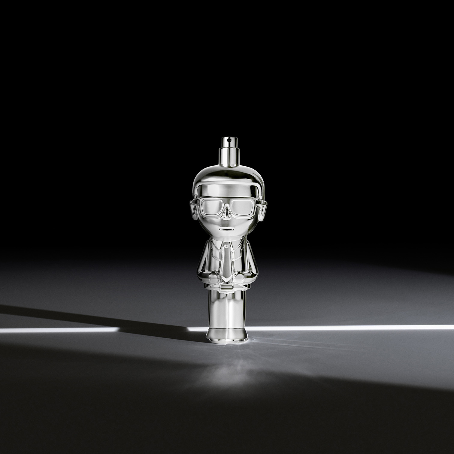 Karl Ikonik pour Homme