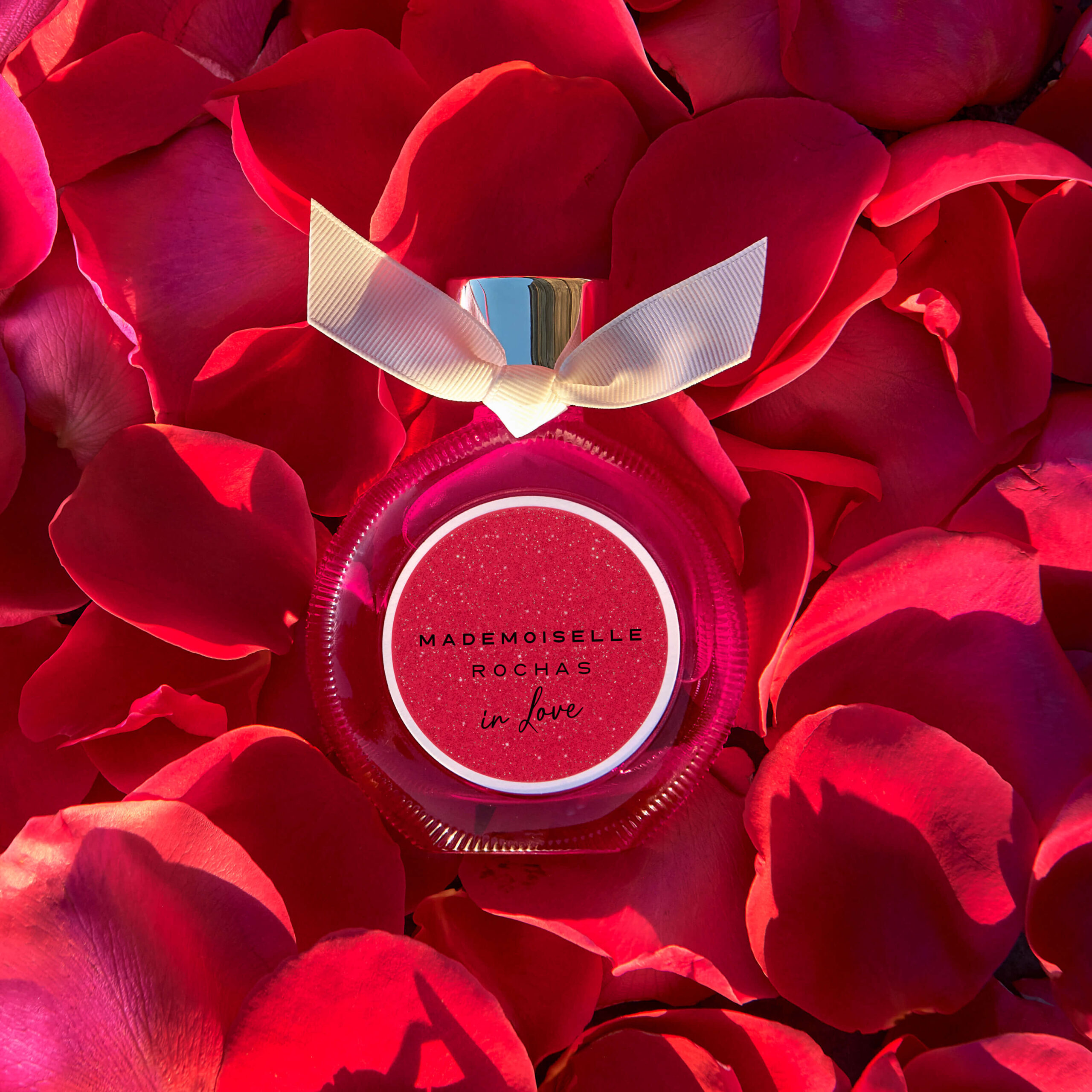 Mademoiselle Rochas In Love